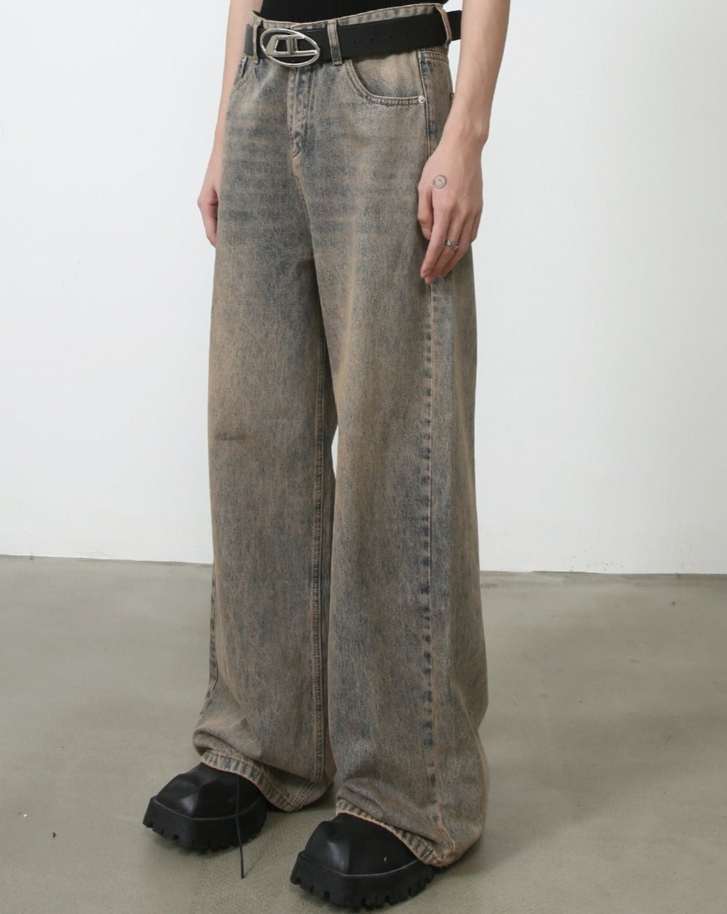 Baggy Rust Jeans